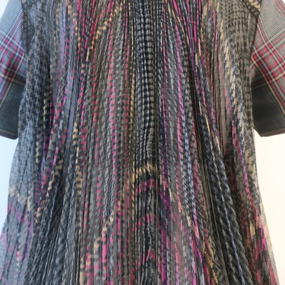 Women Sacai Black Gray Burgundy Plaid Short Sleeve Pleated Top Blouse M - Picture 11 of 14